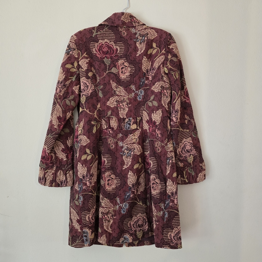 CAbi Womens  Jacobean‎ Floral Brocade Tapestry Coat Size 10  NWOT - Picture 9 of 11
